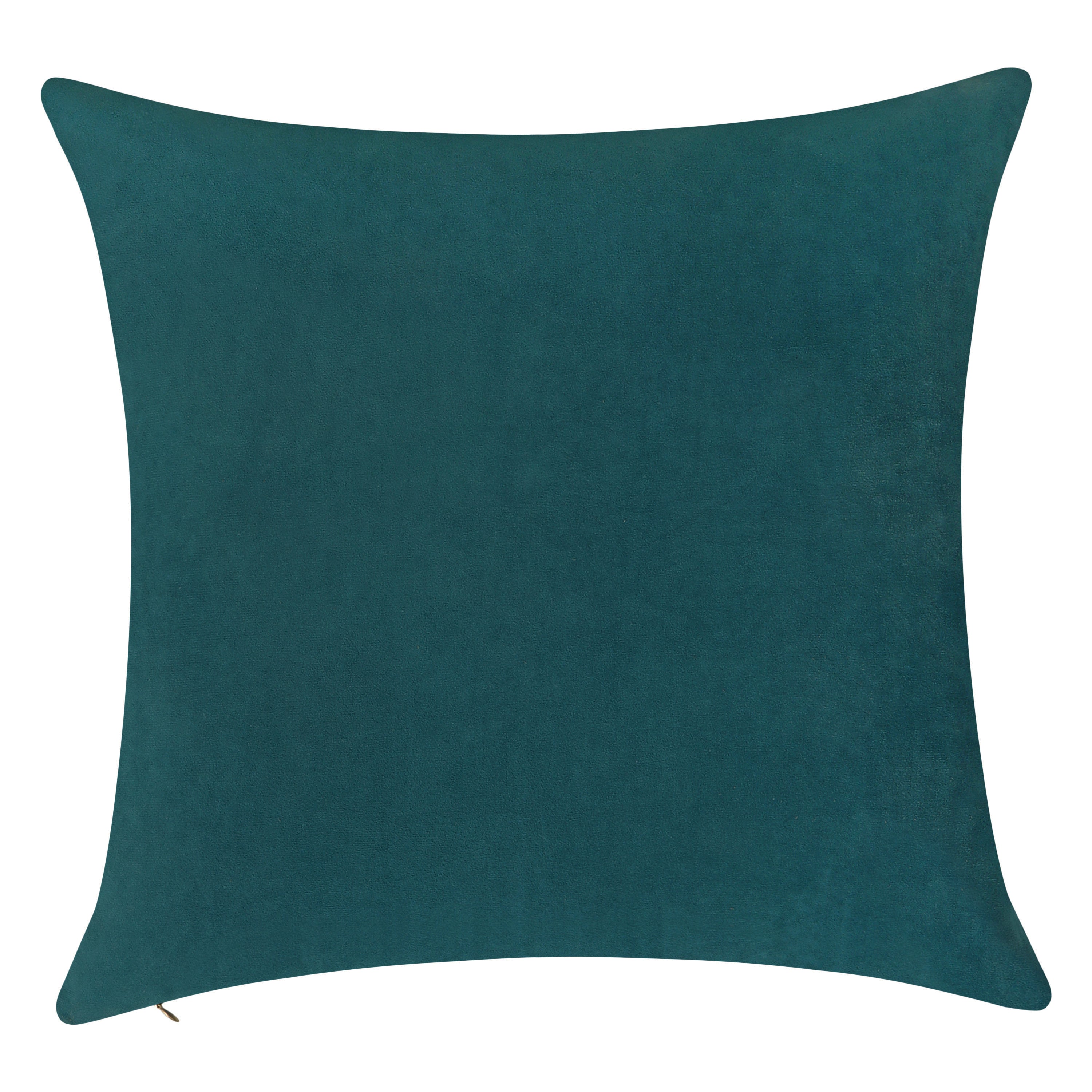 Everywhere Velvet Throw Pillow - DelaraHome