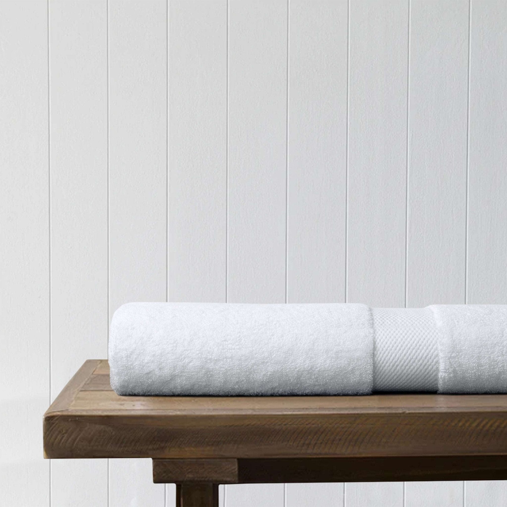 100% Organic Cotton Quick Dry Bath Sheet - DelaraHome